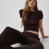 Απαλό T-shirt πιτζάμας από μοντάλ με ραβδώσεις