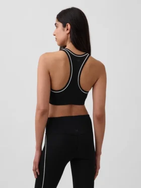 Αθλητικό σουτιέν GapFit Smooth με πλάτη τύπου Racerback για μέτρια ένταση