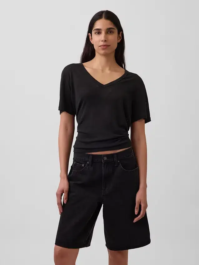 Χαλαρό Pουκάμισο με V-neck από μείγμα λινού
