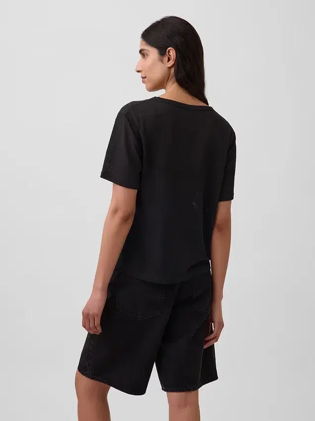 Χαλαρό Pουκάμισο με V-neck από μείγμα λινού