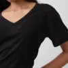 Χαλαρό Pουκάμισο με V-neck από μείγμα λινού