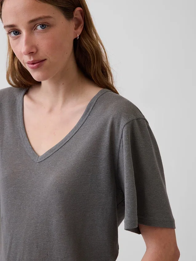 Χαλαρό Pουκάμισο με V-neck από μείγμα λινού