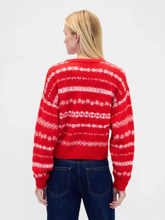 Χνουδωτό πουλόβερ με στρογγυλό λαιμό και oversized γραμμή