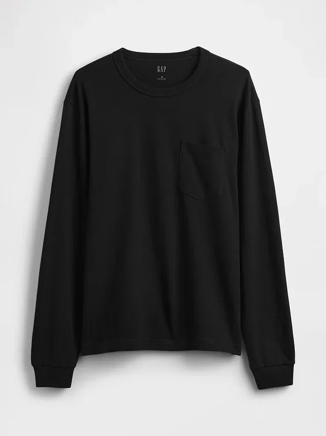 Χοντρό, χαλαρό T-shirt