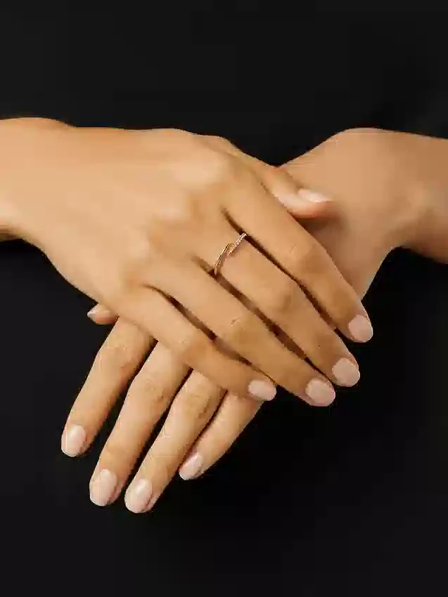 Δαχτυλίδι «Claw» της Ana Luisa Oren