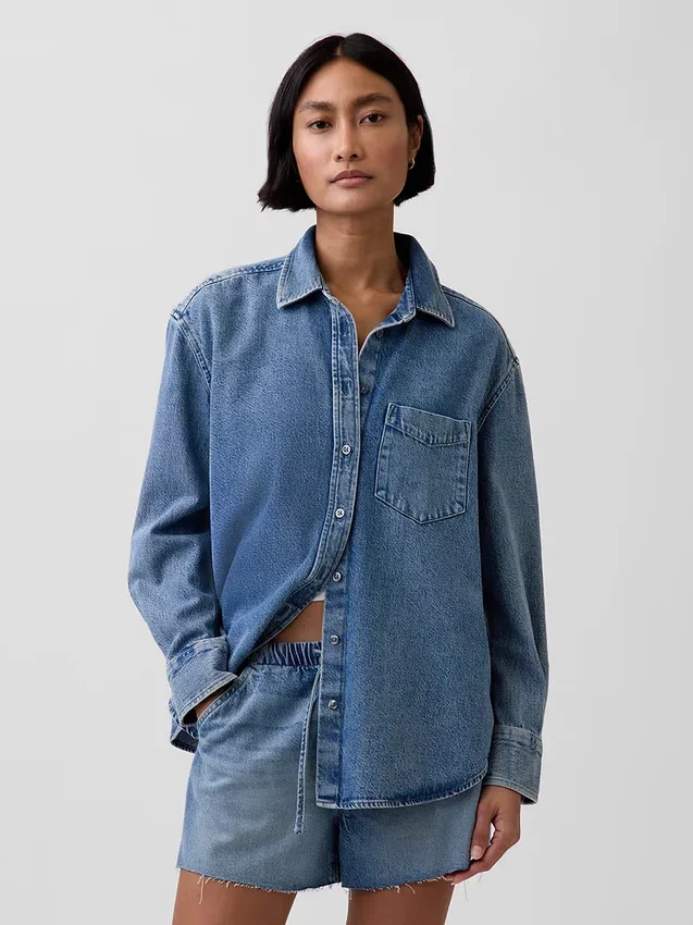 Εξαιρετικά μαλακό πουκάμισο τζιν σε oversized γραμμή