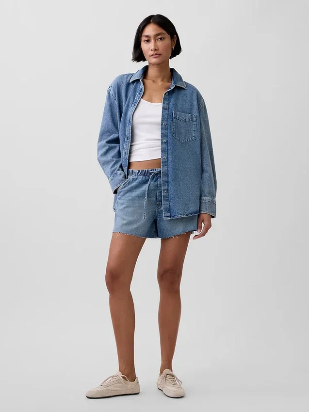 Εξαιρετικά μαλακό πουκάμισο τζιν σε oversized γραμμή