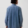 Εξαιρετικά μαλακό πουκάμισο τζιν σε oversized γραμμή