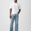 Φαρδιά τζιν με στυλ bootcut