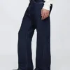 Φαρδιά τζιν με στυλ bootcut
