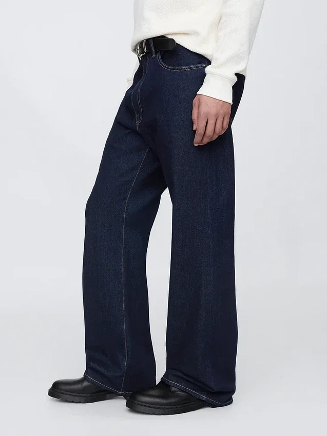 Φαρδιά τζιν με στυλ bootcut