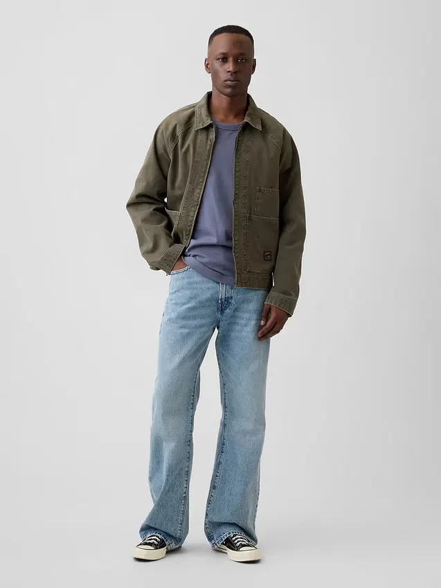 Φαρδιά τζιν με στυλ bootcut