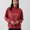 Φούτερ με ψηλό γιακά, από βαρύ φρεντς τερί, σε υπερμεγέθη γραμμή
