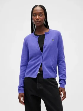 GAP × Disney «Ο Εφιάλτης πριν τα Χριστούγεννα» του Τιμ Μπέρτον, ζακέτα CashSoft με νεκροκεφαλή