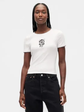 GAP × Disney «The Nightmare Before Christmas» του Τιμ Μπέρτον: Μοντέρνο κοντό T-shirt