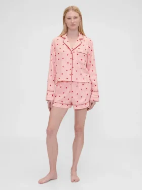 GAP × Summer Fridays Φανελένια σορτς πιτζάμας με καρδούλες