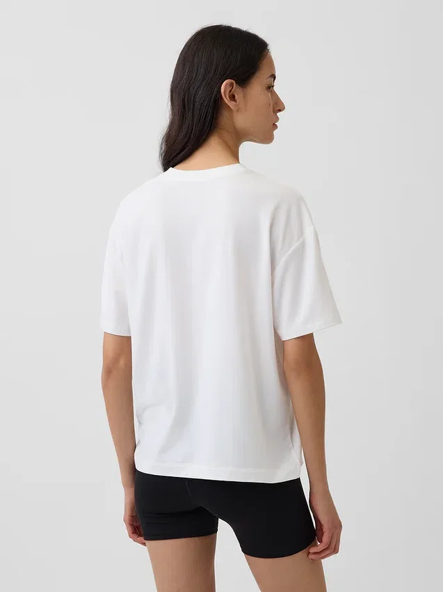 GapFit Breathe T-shirt χαλαρής εφαρμογής