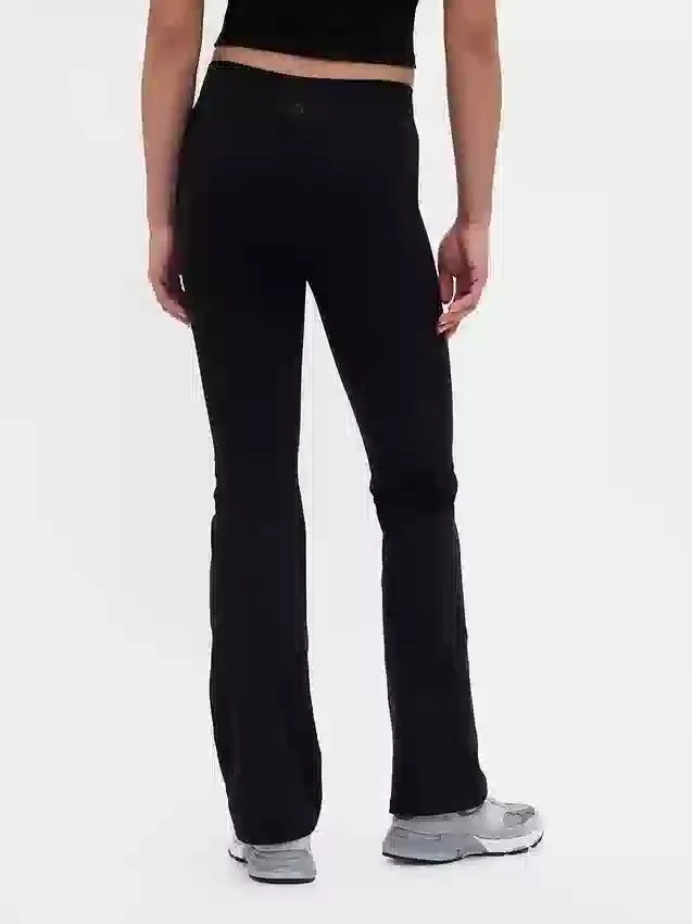 GapFit Mid Rise Power Boot Leggings