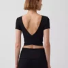 GapFit Smooth Αναστρέψιμο Κροπ Τοπ με Περιτύλιξη