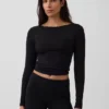 GapFit Smooth T-shirt με λαιμόκοψη τύπου «boatneck»