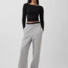 GapFit Smooth T-shirt με λαιμόκοψη τύπου «boatneck»