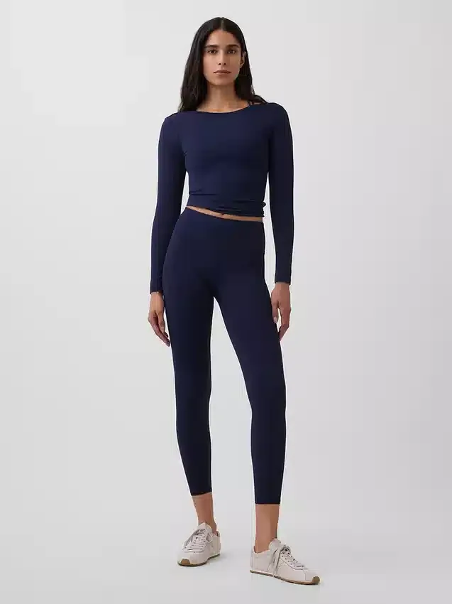 GapFit Smooth T-shirt με λαιμόκοψη τύπου «boatneck»