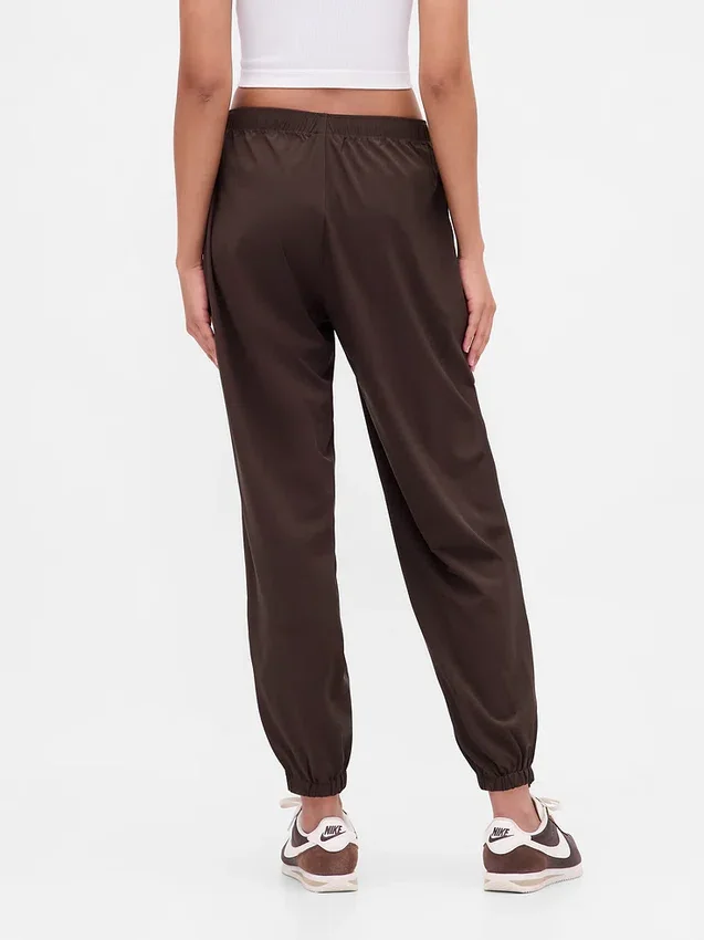 GapFit Tech Joggers με ψηλή μέση και φερμουάρ στο τελείωμα