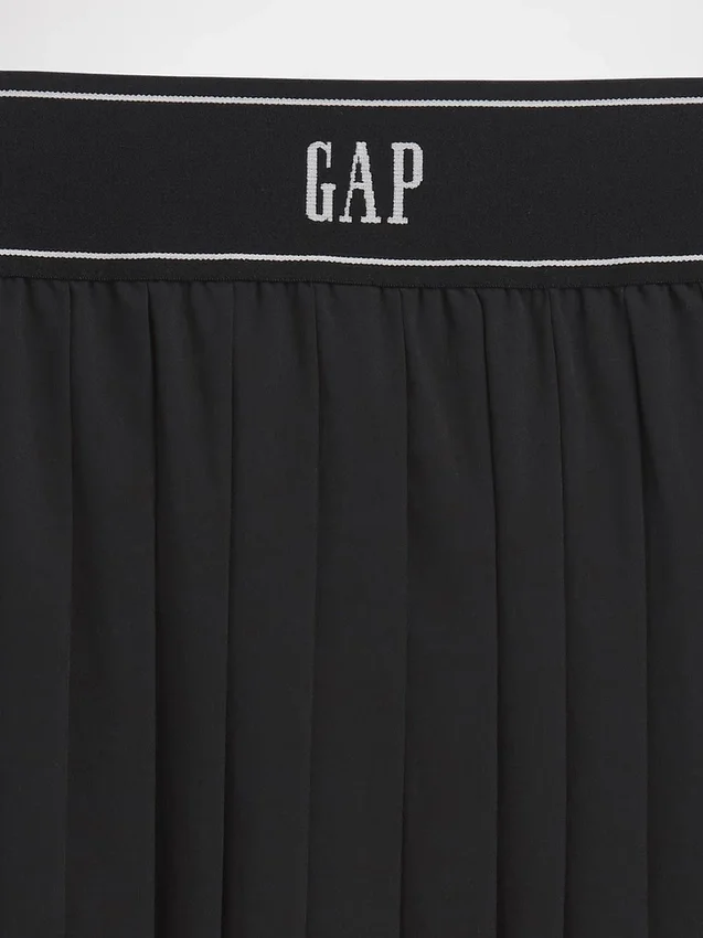 GapFit Tech Πλισέ Σκορτ Γυμναστικής