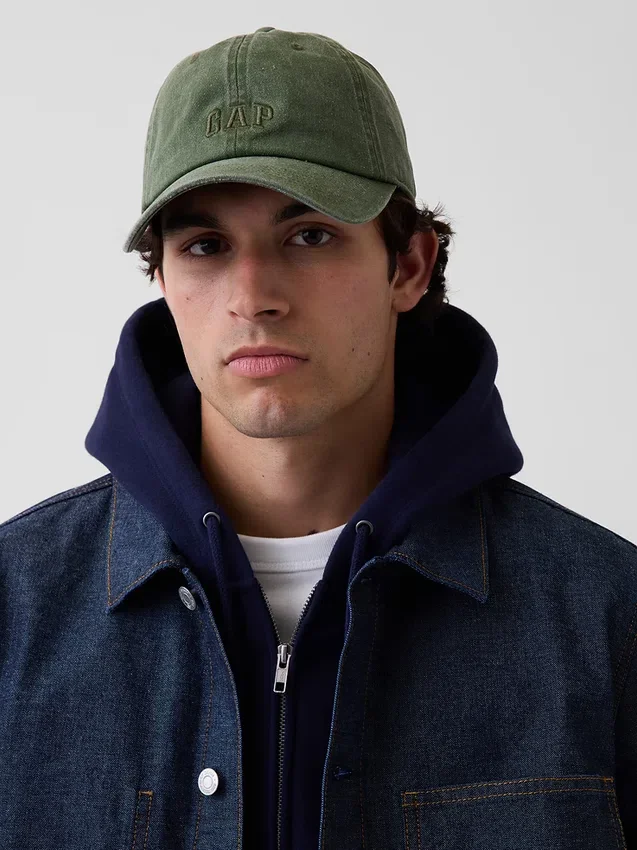 Καπέλο μπέιζμπολ με ξεβαμμένο λογότυπο