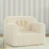 Καρέκλα babyGap από αφρώδες υλικό με λογότυπο και ραβδωτό βελούδο