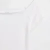 Κοντό T-shirt με ανοιχτούς ώμους από πυκνό πλεκτό τζέρσεϊ