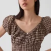 Μακρύ φόρεμα με V-neck και βολάν στο τελείωμα