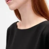 Μίνι φόρεμα σε στυλ shift με λαιμόκοψη τύπου «boatneck»