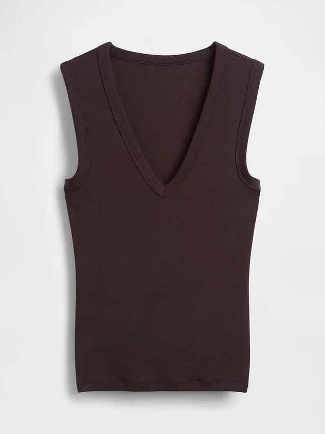Μοντέρνο αμάνικο μπλουζάκι με V-neck