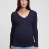 Μοντέρνο T-shirt εγκυμοσύνης με V-neck