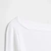 Μοντέρνο T-shirt με λαιμόκοψη τύπου «boatneck»