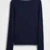 Μοντέρνο T-shirt με λαιμόκοψη τύπου «boatneck»