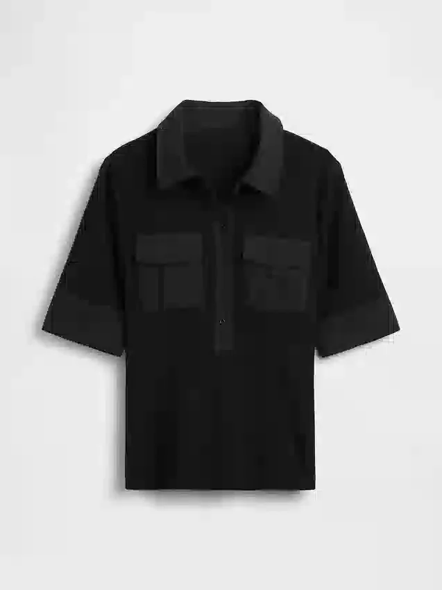 Μοντέρνο T-shirt με μανίκια μέχρι τον αγκώνα