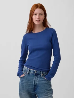 Μοντέρνο T-shirt με ραβδώσεις
