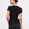Μοντέρνο T-shirt με ραβδώσεις