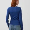 Μοντέρνο T-shirt με ραβδώσεις
