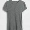 Μοντέρνο T-shirt με ραβδώσεις