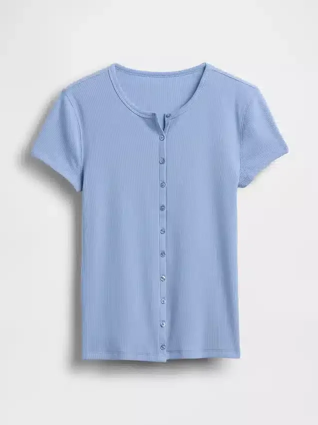 Μοντέρνο T-shirt με ραβδώσεις και κουμπιά μπροστά