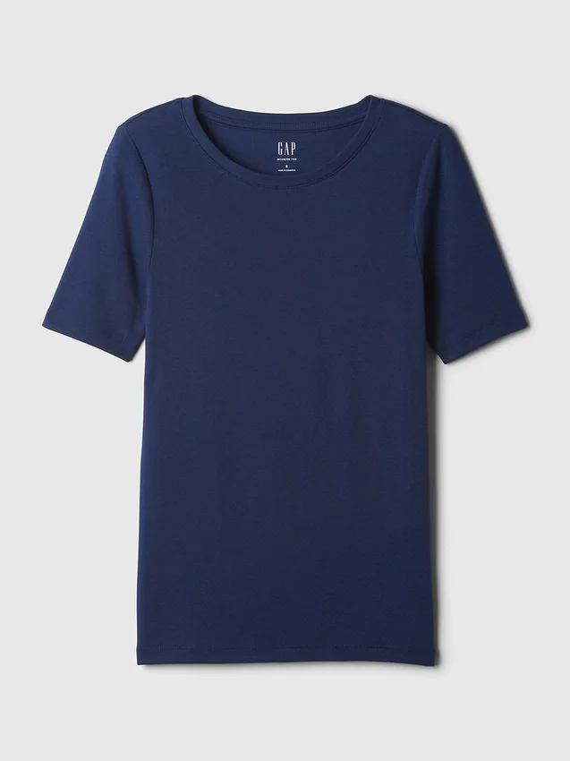 Μοντέρνο T-shirt με στρογγυλό λαιμό