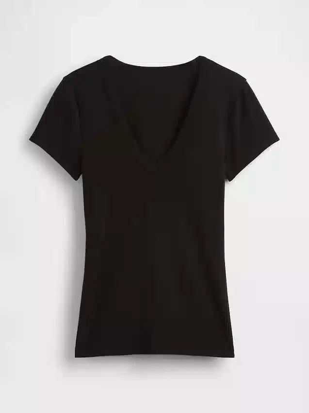 Μοντέρνο T-shirt με V-neck