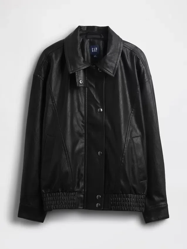 Μπουφάν από βίγκαν δέρμα σε oversized γραμμή