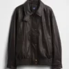Μπουφάν από βίγκαν δέρμα σε oversized γραμμή