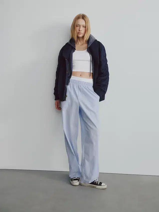 Μπουφάν τύπου bomber με πλεκτή επένδυση σε oversized στυλ