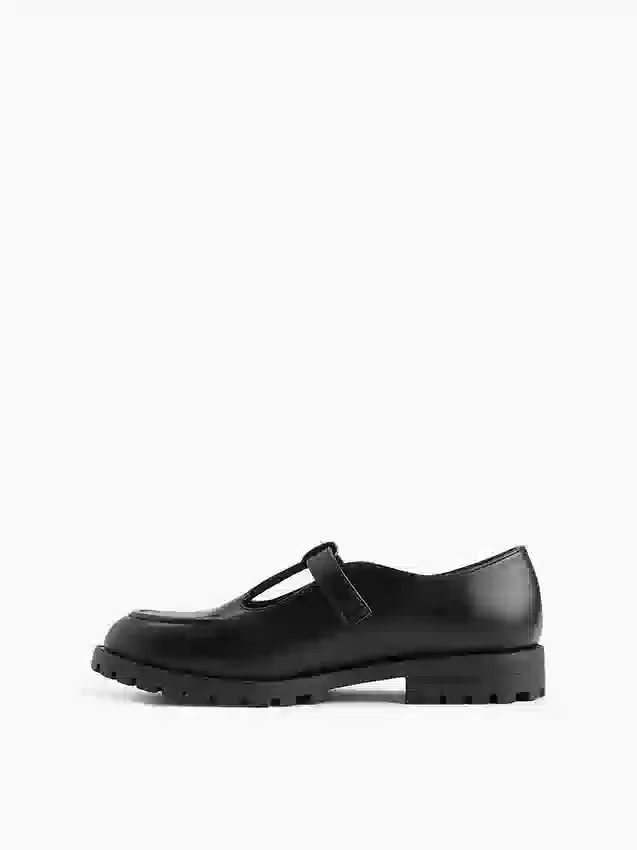 Παιδικά Loafers με λουράκι Τ