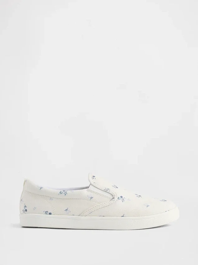 Παιδικά παπούτσια slip-on με λουλούδια